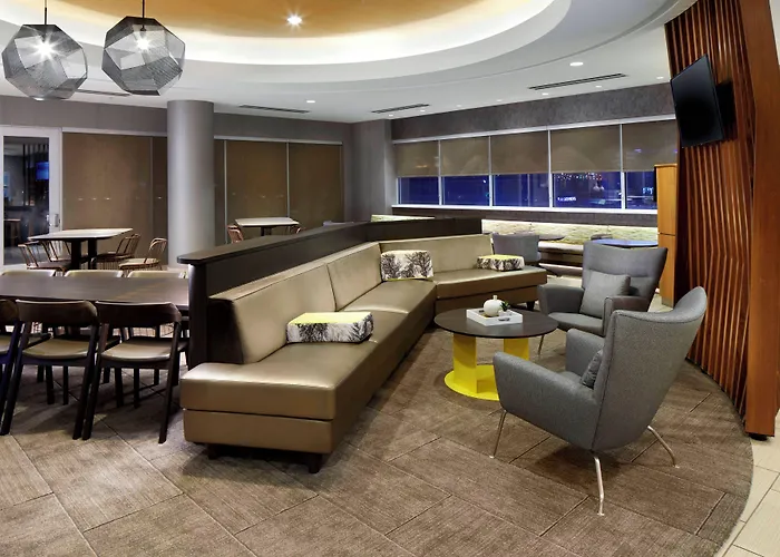 Hotel Springhill By Marriott Bakery Square 3*